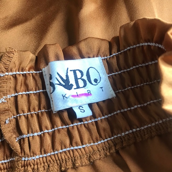 Sabo Skirt Bronze Gold Color Off Shoulder Romper - Picture 10 of 11